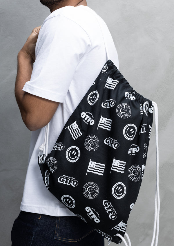 GTFO Gym bag - Sticker pattern - Black